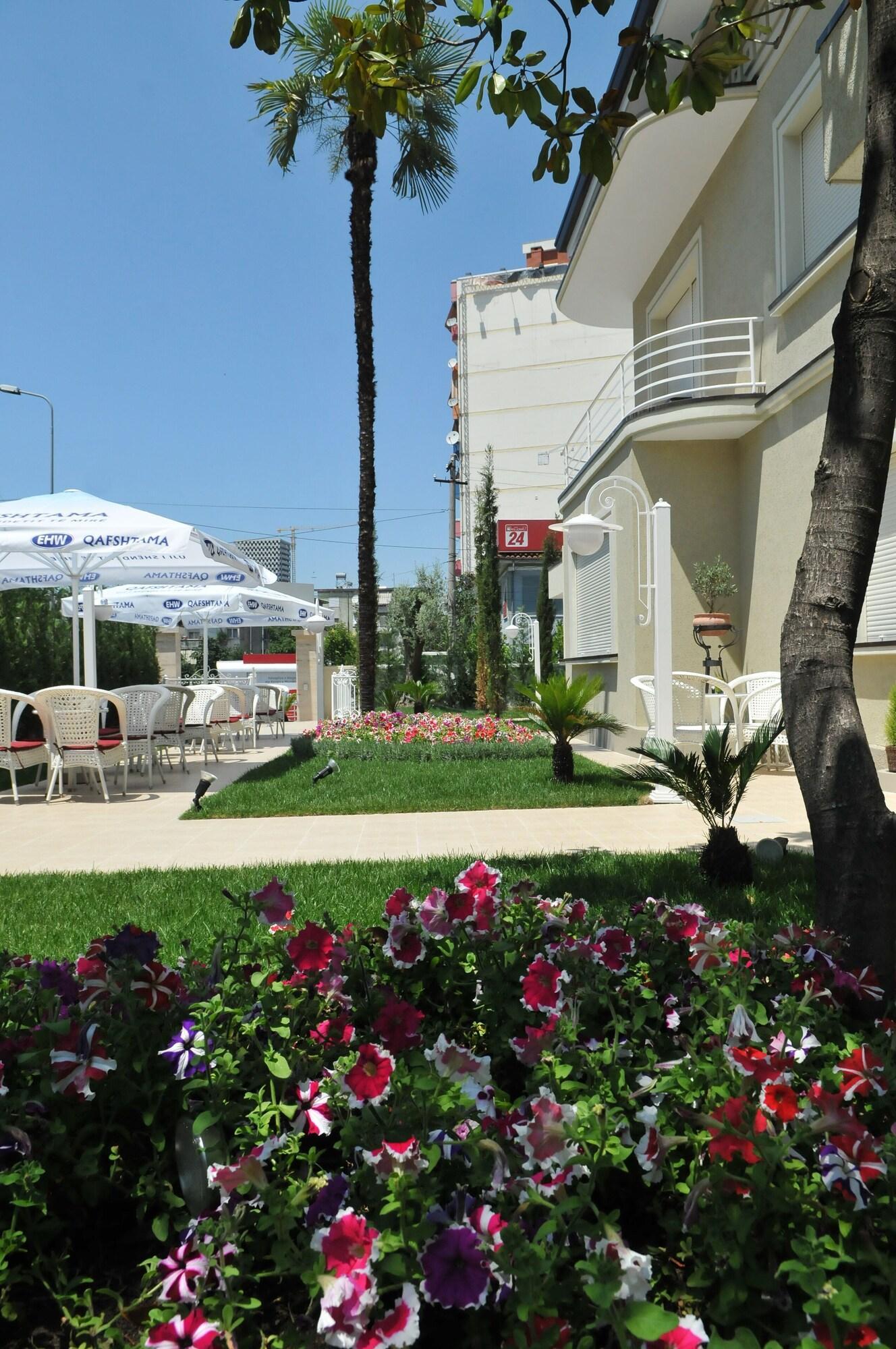 Hotel Sokrat Tirana Exterior foto